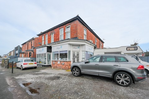 View Full Details for Linaker Street, Southport, Merseyside, PR8 5DG