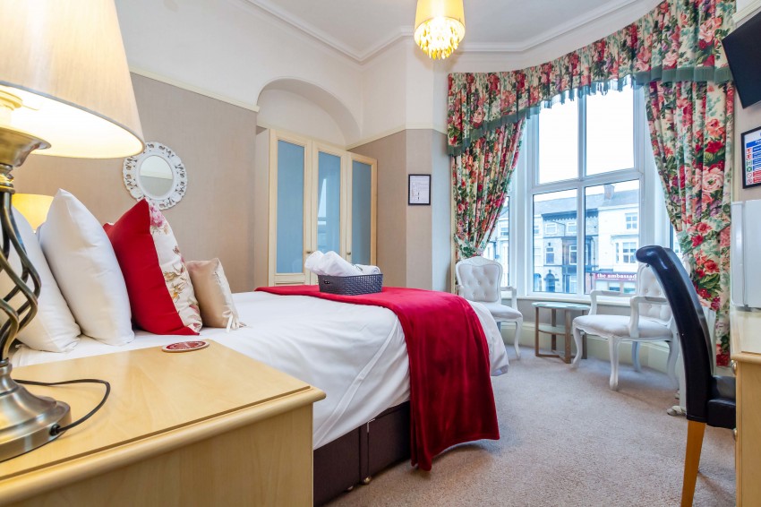 Images for The Braemar Guest House, 4 Bath Street, Southport, Merseyside, PR9