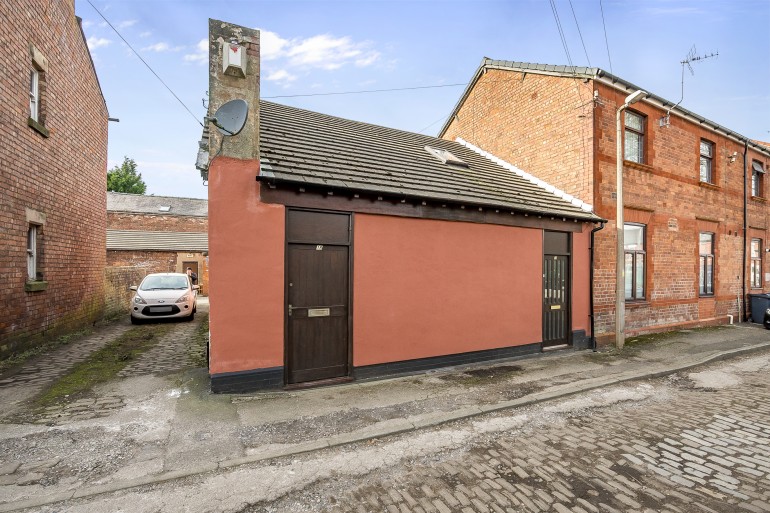 1A And 1B Windmill Avenue, Ormskirk, Ormskirk, West Lancashire, L39