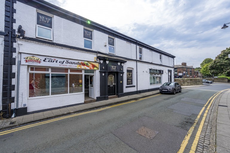 2 Railway Road , Ormskirk, Lancashire, L39