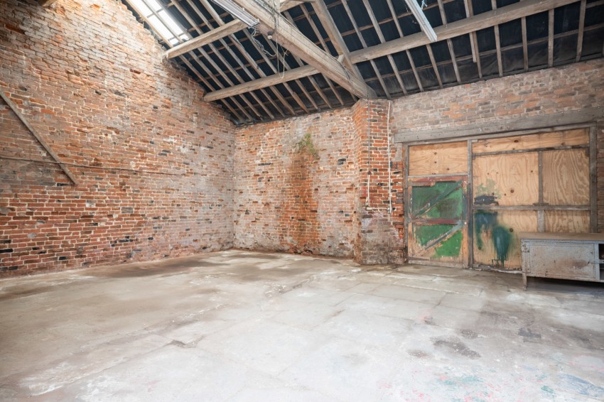 Images for Gores Farm Offices, Narrow Lane, Aughton, Ormskirk, L39