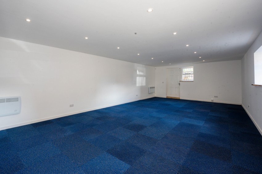 Images for The Horse And Jockey Stables, 81a King Street, Southport