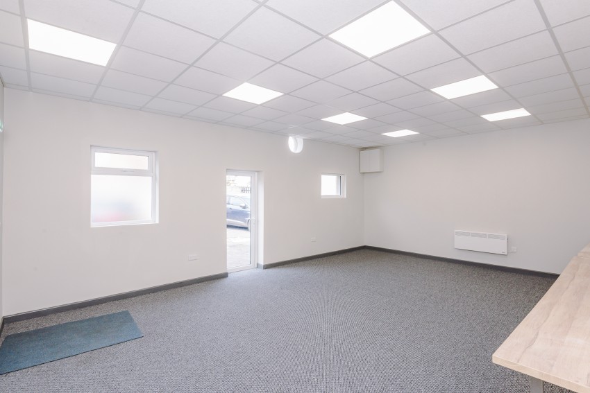 Images for Unit 2 Crown House, 91a King Street, Southport