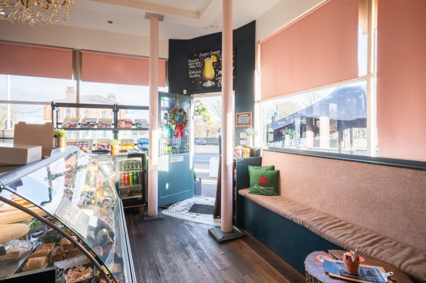 Images for Woollen Pig, Duke Street / Cemetery Road, Birkdale, PR8