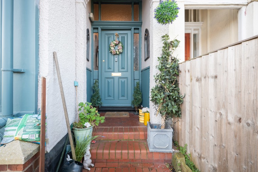 Images for Woollen Pig, Duke Street / Cemetery Road, Birkdale, PR8