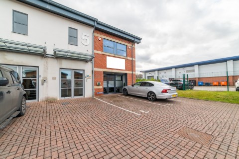 View Full Details for 5a And 5b Hattersley Court, Burscough Road, Ormskirk, L39