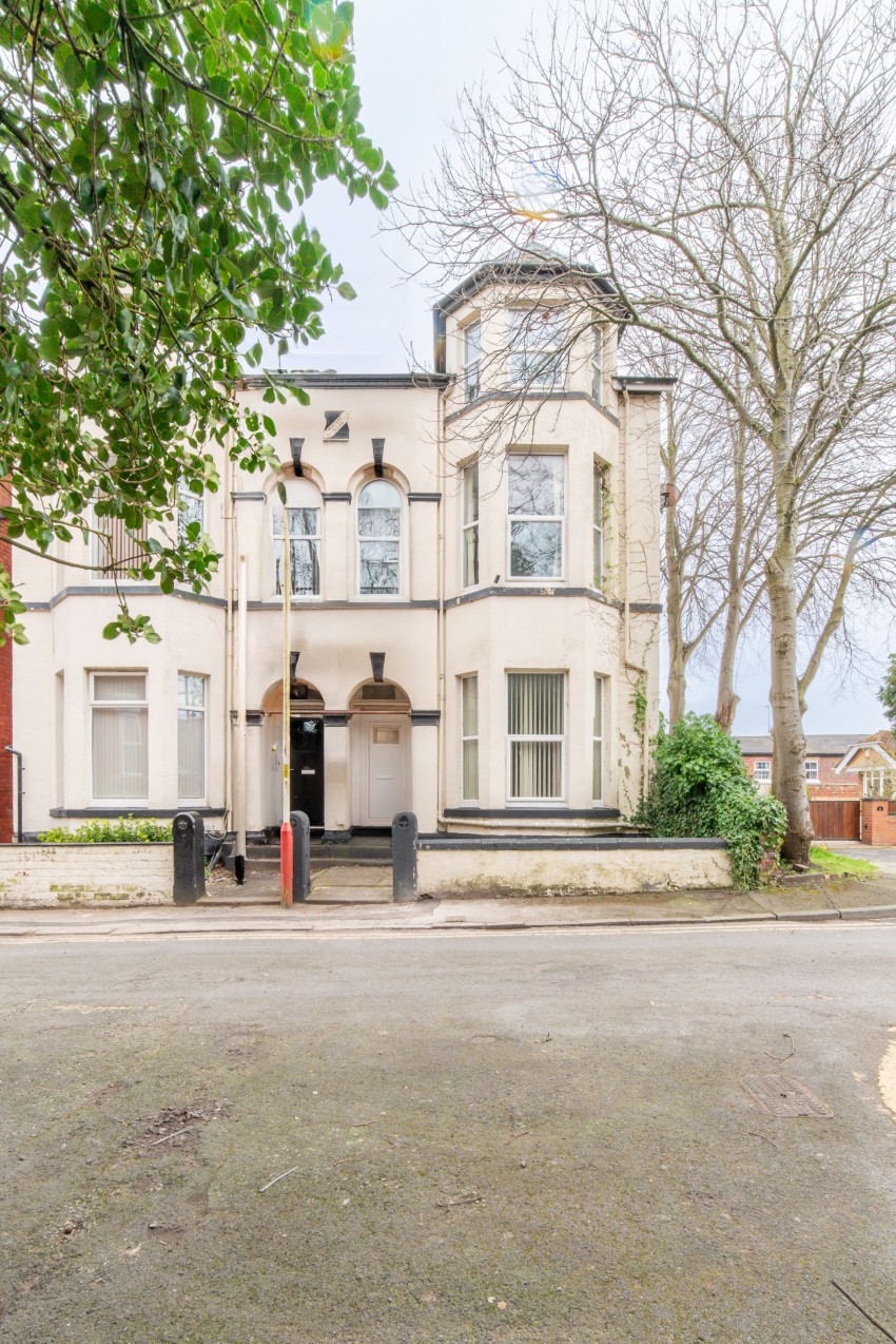 Images for 15 Castle Walk, Southport, PR8