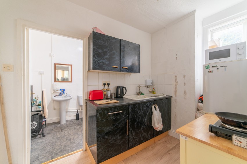 Images for 15 Castle Walk, Southport, PR8