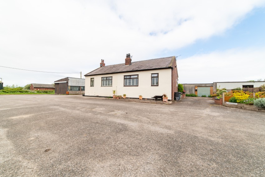 Images for Old Hollow Cottage, Old Hollow Lane, Banks, Southport, West Lancashire, PR9