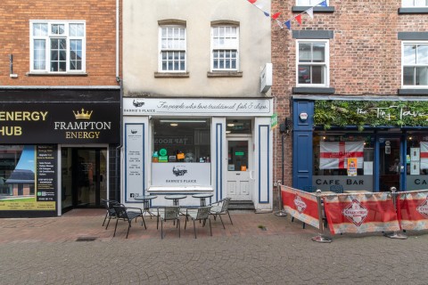 View Full Details for 13 Burscough Street, Ormskirk, Lancashire, L39